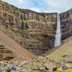 Islandia, Wodospad Hengifoss