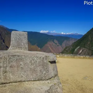 Intiwatana - „miejsce gdzie przywiązuje się słońce”, Machu Picch