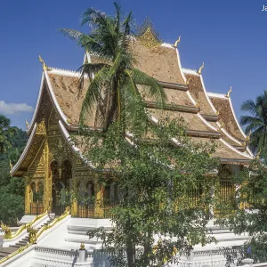 Luang Prabang. Świątynia buddyjska na terenie dawnego Pałacu Królewskiego